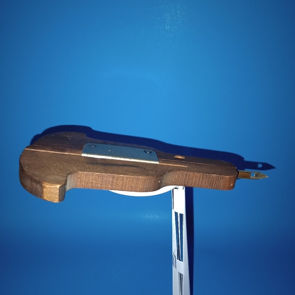 E.C. Spuehler Shuttle & Hook Rug Craft Tool Push Pull Punch Stitcher Vintage - Picture 9 of 15